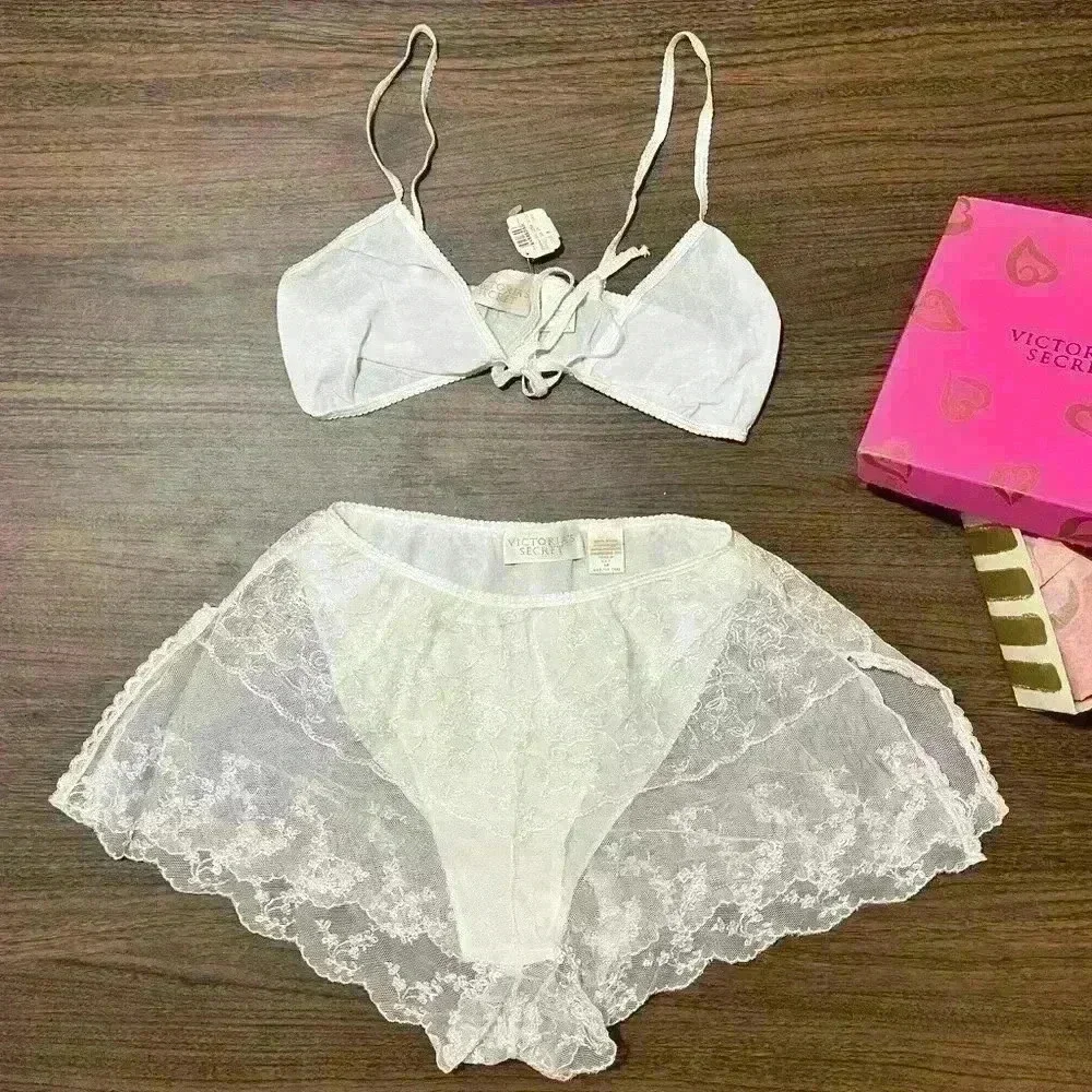 NWT Vintage Victorias Secret 1980s Gold Label Lace Bra Bralette Panties Set Sz M